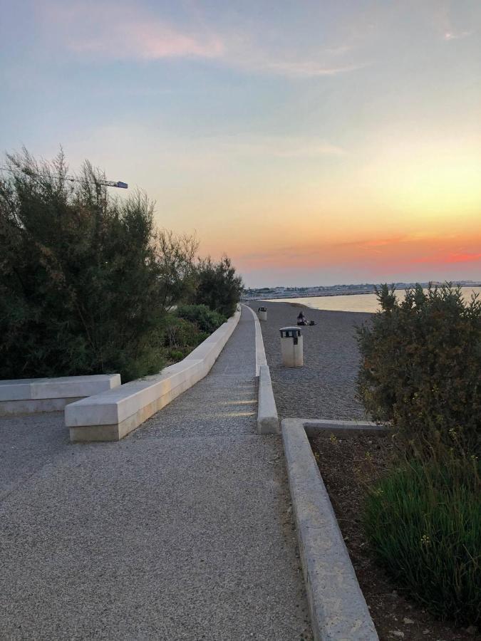 Sunny Beach Bari Bagian luar foto
